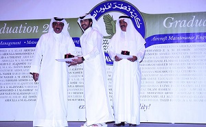  Jassim bin Saif bin Ahmed Al-Sulaiti, Minister of Transport in Qatar aeronautical college ceremony