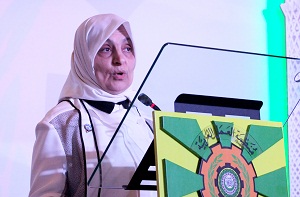 Hind Al-Sabeeh, Minister of Social Affairs and Labor and Minister of State for Planning and Development